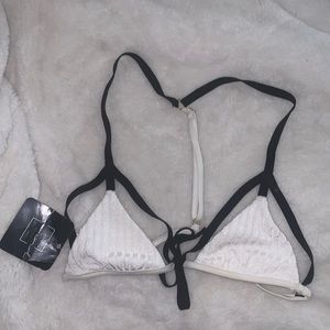 Swirl triangle strappy top